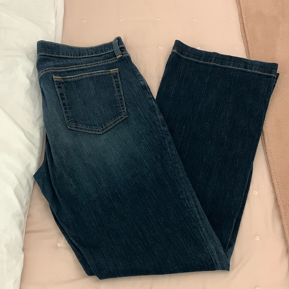 Gap 1969 original long and lean mid rise flared jeans size 12 long